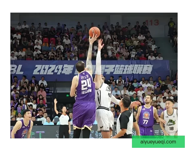 新浪体育NBA直播吧，带你畅享激情赛事盛宴！ 